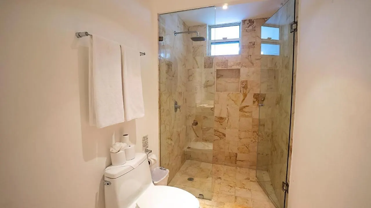 Elements Garden House 2 Condo Πλάγια Ντελ Κάρμεν