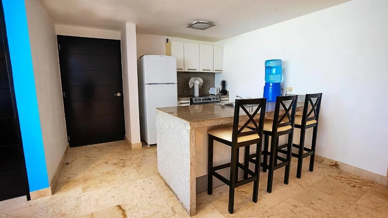Elements Garden House 2 Condo Πλάγια Ντελ Κάρμεν Διαμέρισμα